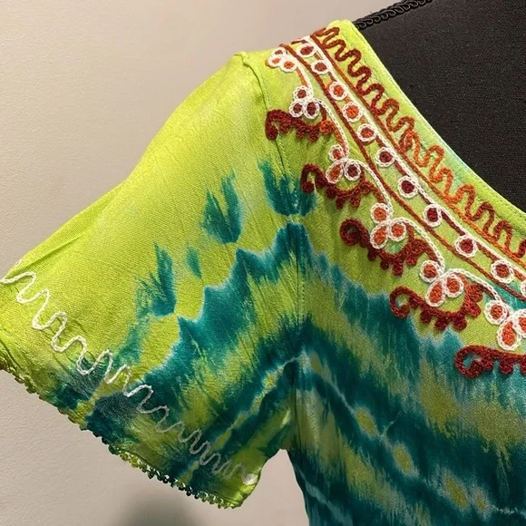 Wine’s Tie-Dye Summer Dress Short Sleeves Embroidered Size OS - Picture 5 of 13